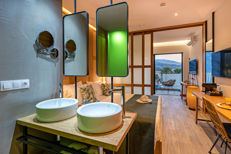 Bathroom 5, Georgioupolis Suites, Crete