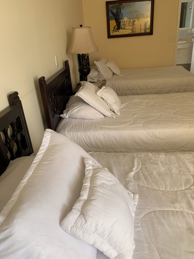 Bedroom 2, Hotel Maicao Internacional, Maicao