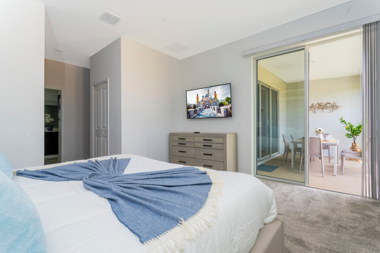 Room 4, Marvelous Condo Champions Gate 9343, Osceola
