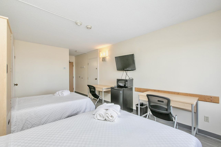 Bedroom 3, Rideau Residence University of Ottawa, Ottawa