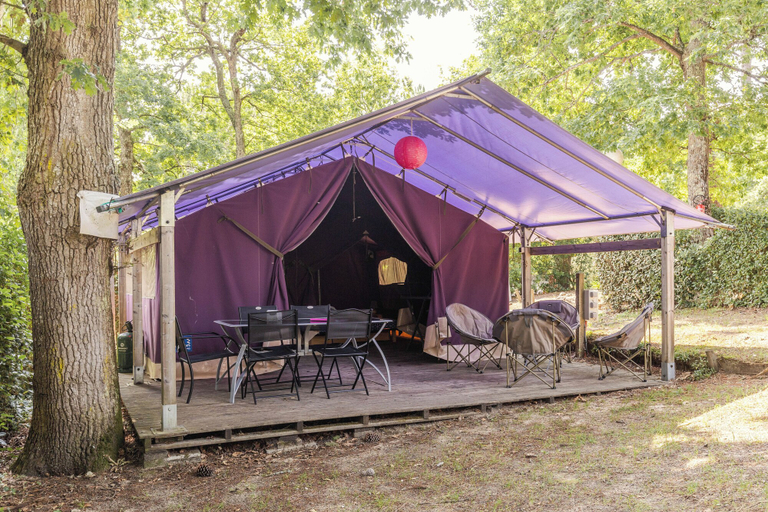 Others 5, Camping Les Pins de Sel, Charente-Maritime