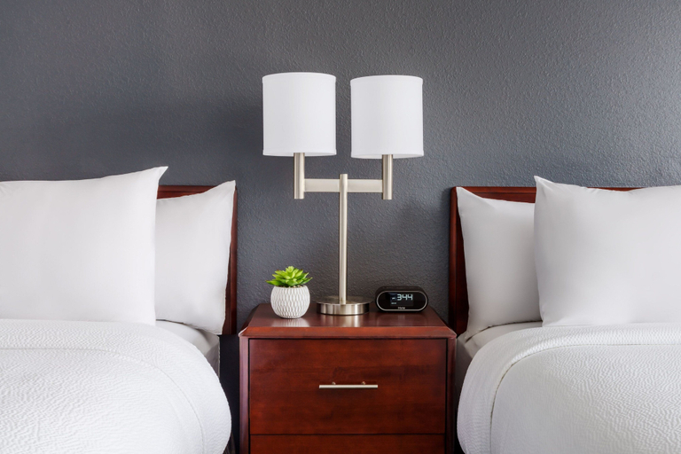 Bedroom 2, SpringHill Suites by Marriott Manchester-Boston Regional Airport, Hillsborough
