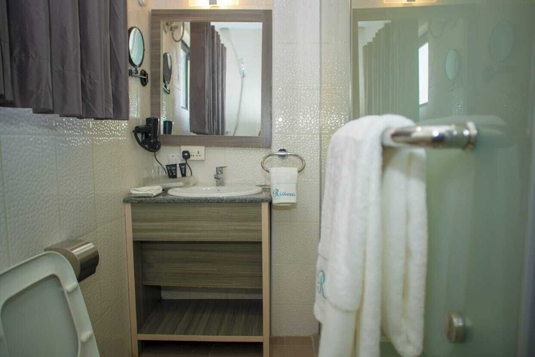Bathroom 4, Riviera Suites, Eti-Osa