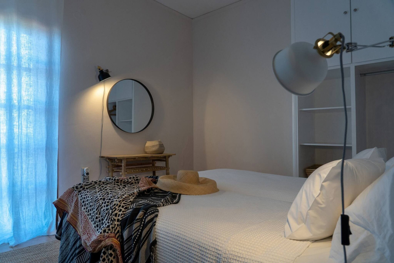 Room 5, Luxury Seaview Apartment, 1min Walk From Beach!, Crete