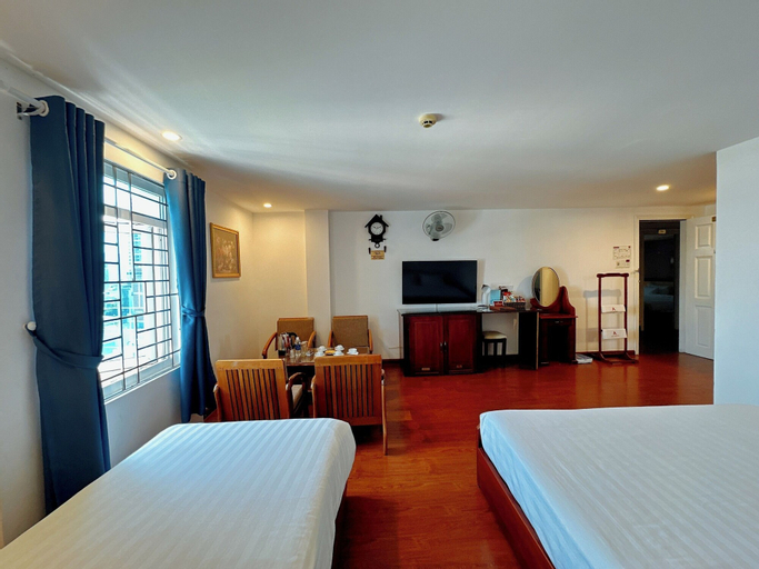 Bedroom 8