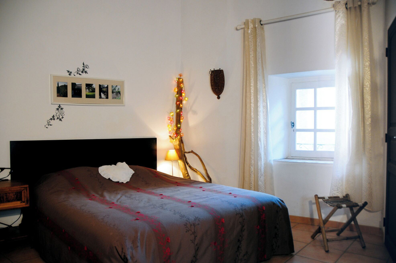 Bedroom 3, Orangerie de Cardet B&B, Gard