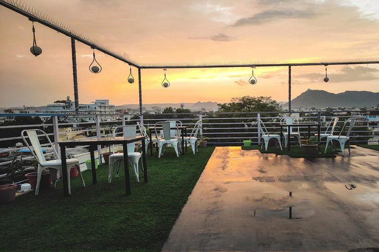 Food & Drinks 4, Hotel Lake Bridge, Udaipur