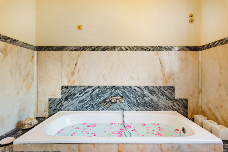 Bathroom 4, Estoril Royal Atlantic Villa, Cascais
