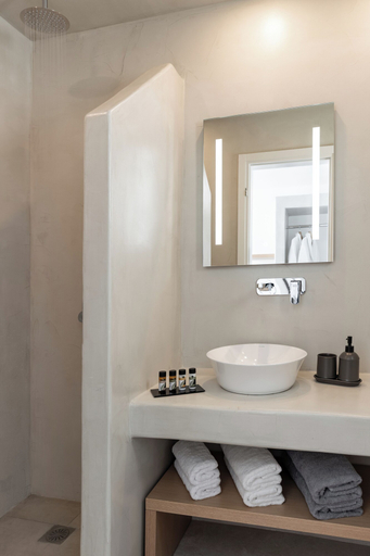 Bathroom 5, Alegria suites by casa Sigala, South Aegean