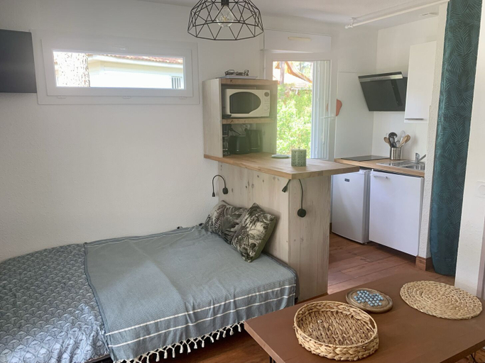 Bedroom 2, Chalet Mavalear Naturiste la Jenny, Gironde