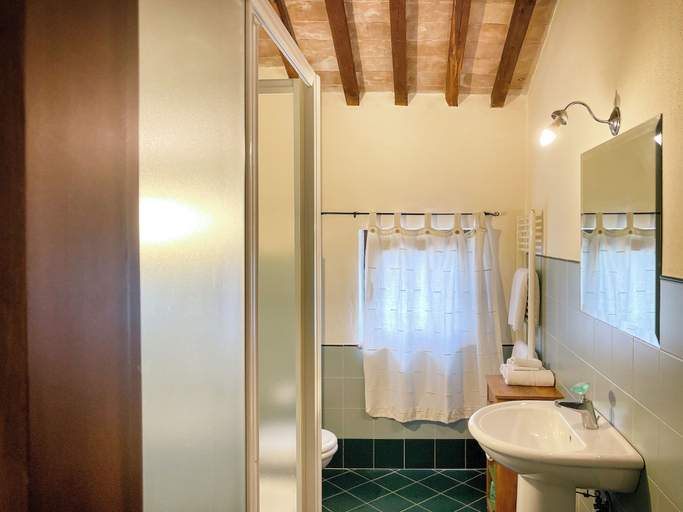 Bathroom, Villaluce Wine Agriturismo, Perugia