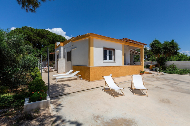 Exterior & Views 2, 3547 Casa di Margherita by Barbarhouse, Taranto