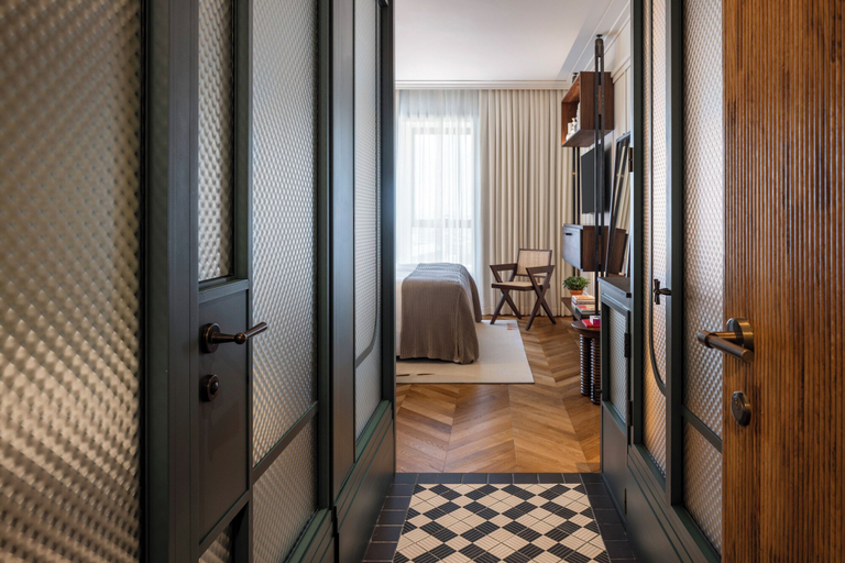 Bedroom 4, The George Tel Aviv
