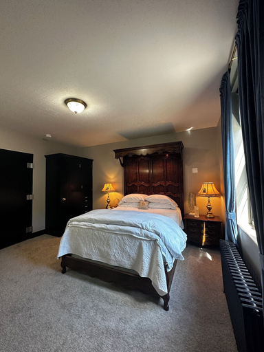 Bedroom 2, Silverton Mountain Manor, Shoshone
