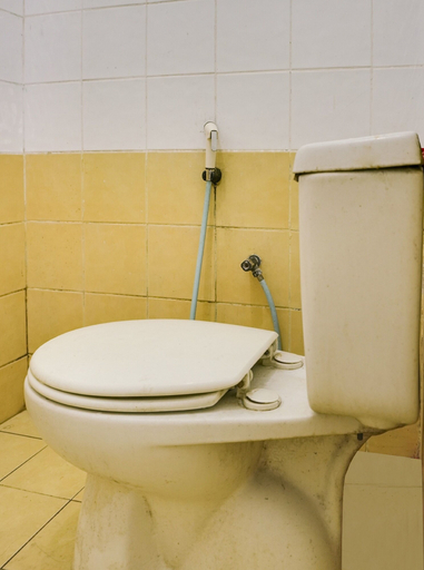 Bathroom 3, OYO 90204 Surya Inn Syariah, Cikarang