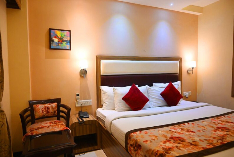 Bedroom 2, Woods Inn Resort (Airport Hotel), Bhopal