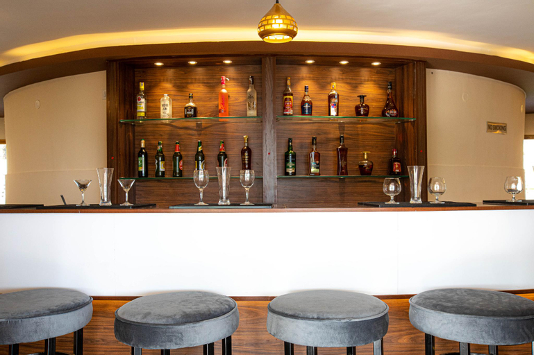 Food & Drinks 4, Hotel TamilNadu, Ranipet, Vellore