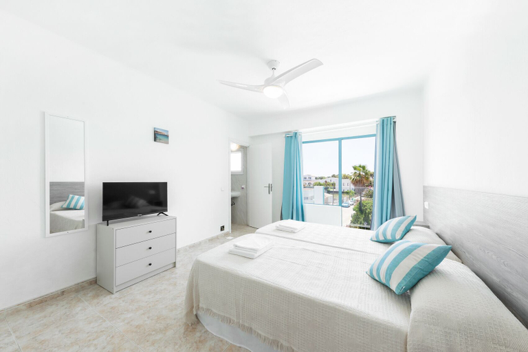 Bedroom 3, Hostal Cala Llombards, Baleares