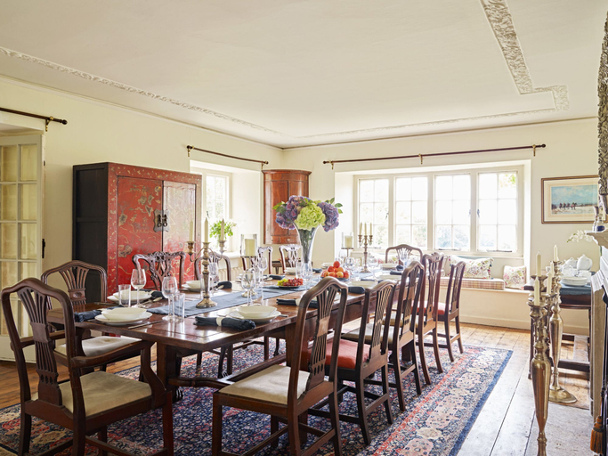 Food & Drinks 3, Drakestone House Manor With Breathtaking Cotswolds Views, Gloucestershire