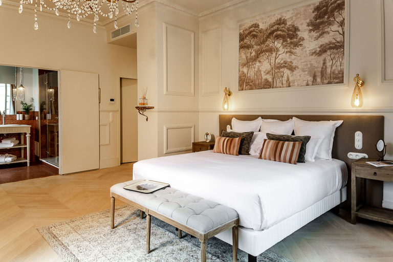 Bedroom 2, Château Léognan, Domaine viticole - proche Bordeaux, Gironde