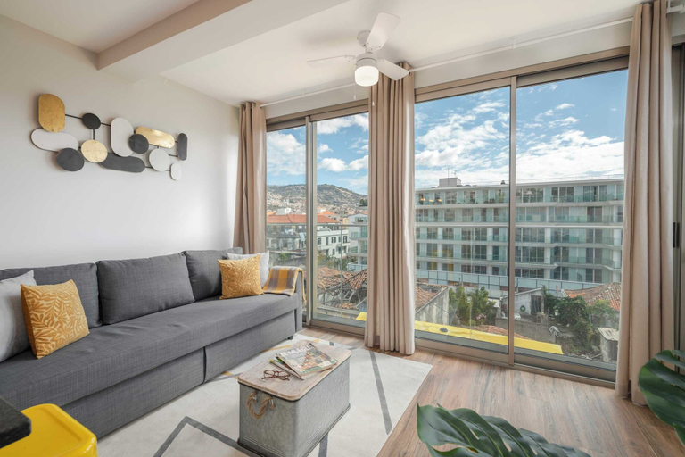 Others 4, Alegria Flats by An Island Apart, Funchal