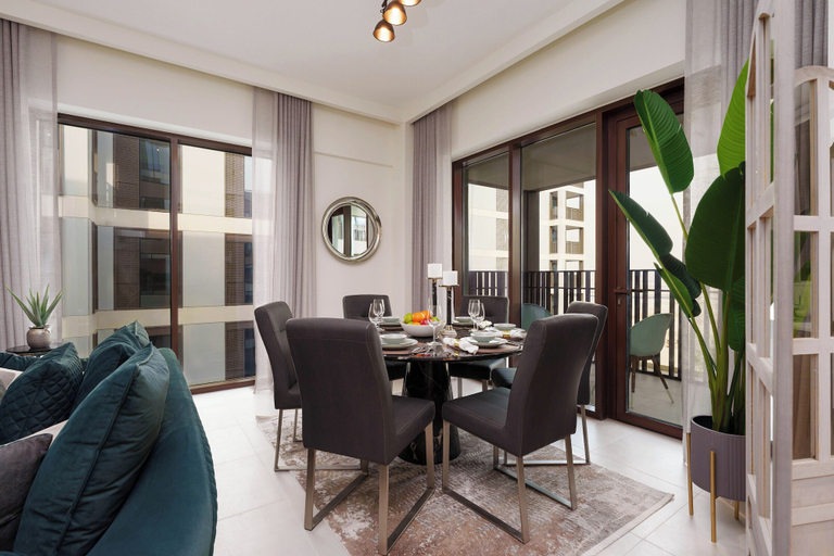 Dining room 4, Maison Privee - Alluring Modern Apt in Dubai Creek Beach, Dubai
