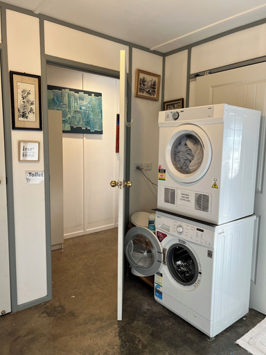 Bathroom 5, XYL Pets Friendly Seaside Boutique Guesthouse, Caloundra - Caloundra S.