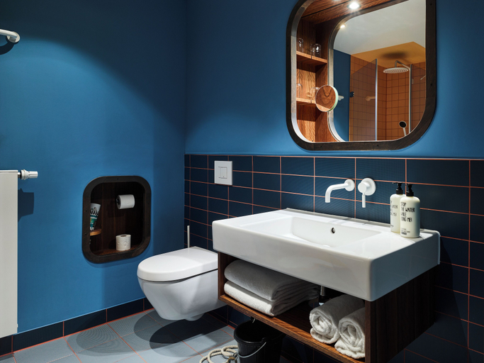 Bathroom 5, 25hours Hotel HafenCity, Hamburg