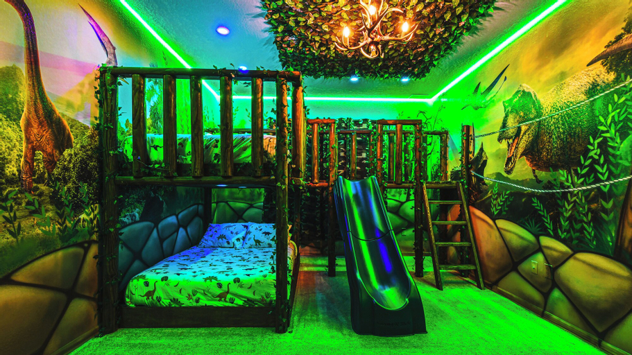 Family & Kids, Windsor Island Resort 10br Universe Movie Loft Villa 3029, Polk