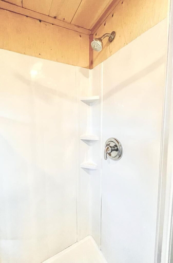 Bathroom 4, Muskoka Lake Cottages, Muskoka