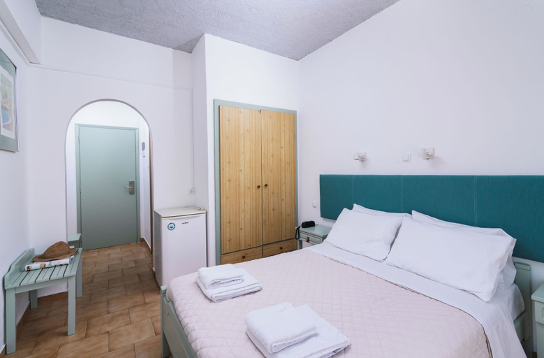 Bedroom 4, Zafiria, Faistos