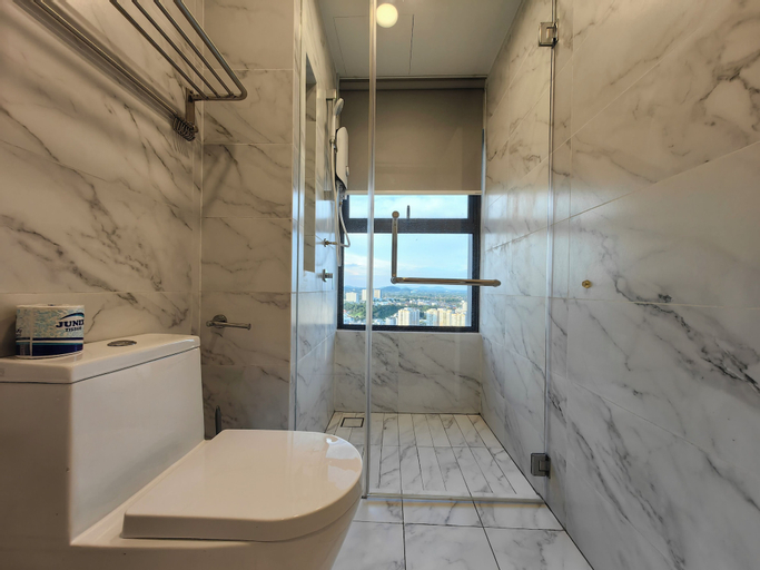 Bathroom 7