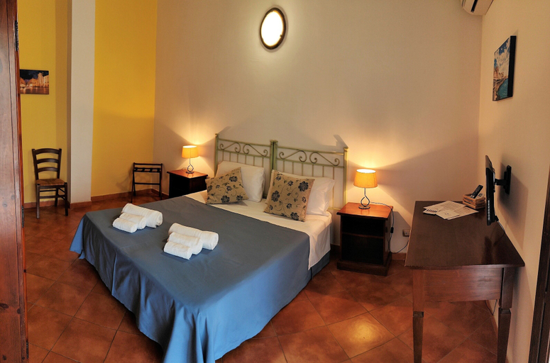 Bedroom 3, Azienda Agrituristica Le Chiuse, Syracuse