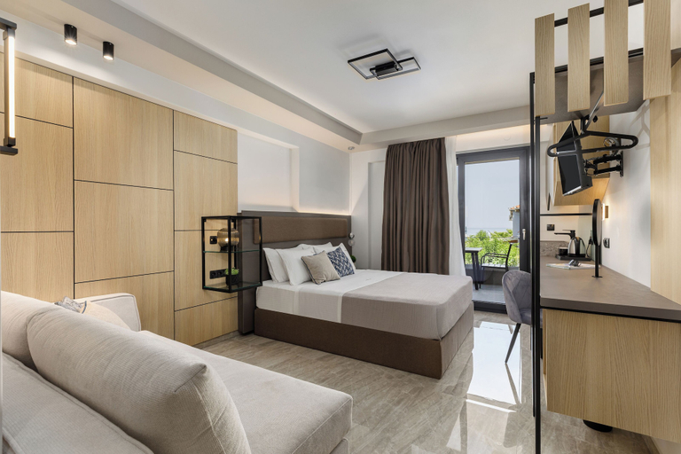 Bedroom 3, Costa De Luxe Suites, Central Macedonia