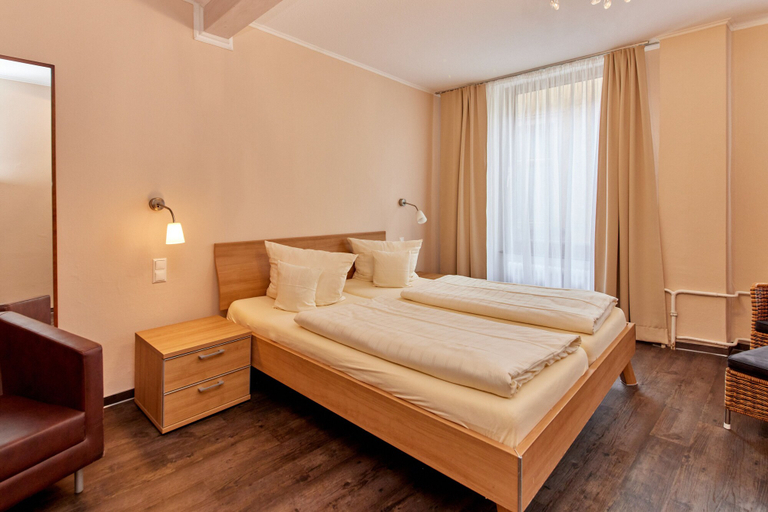 Bedroom 5, Mosintos Römischer Kaiser, Bernkastel-Wittlich