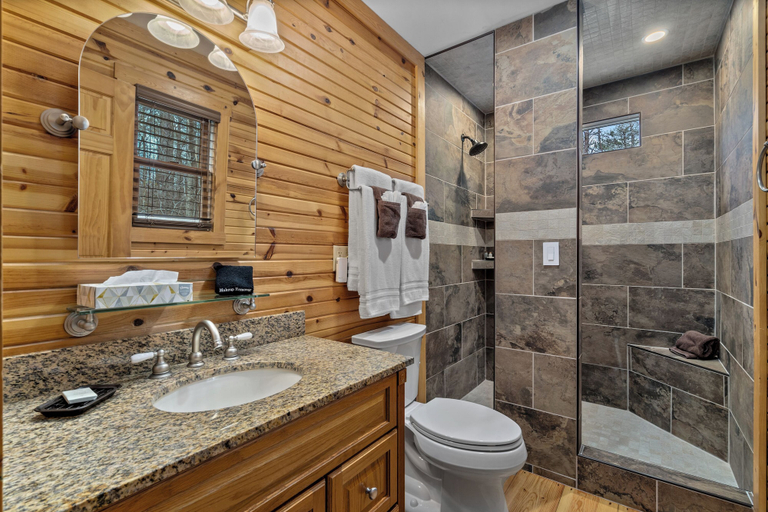 Bathroom 3, Cherry Ridge Retreat, Hocking