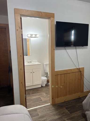 Bedroom 3, High Plains Inn, Butte