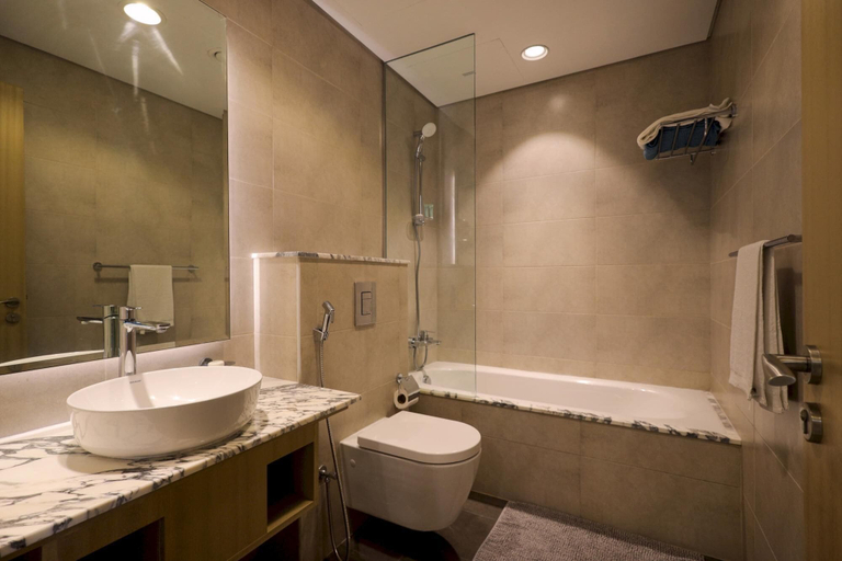 Bathroom 5, Ptr-3904 Good View Apartment in Paramount, Dubai