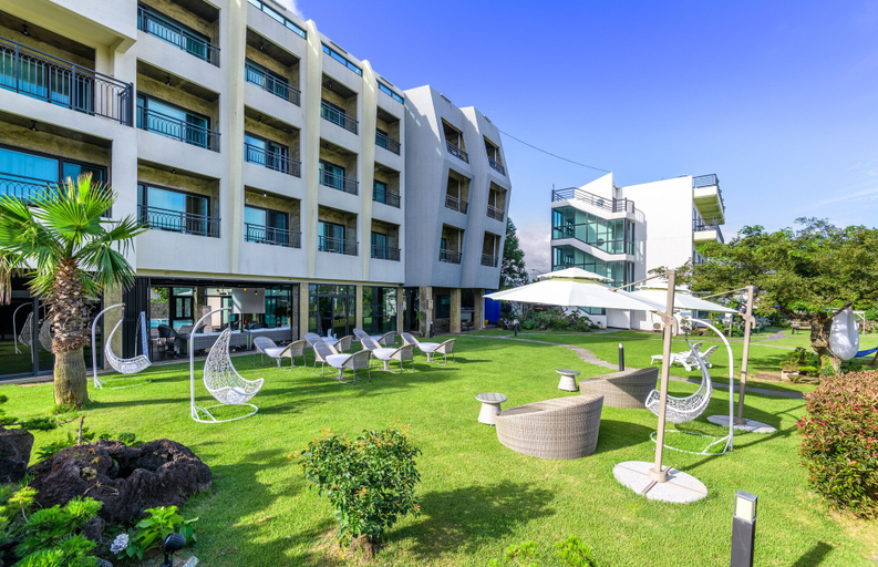 Exterior & Views, Pension Yeoli, Seogwipo