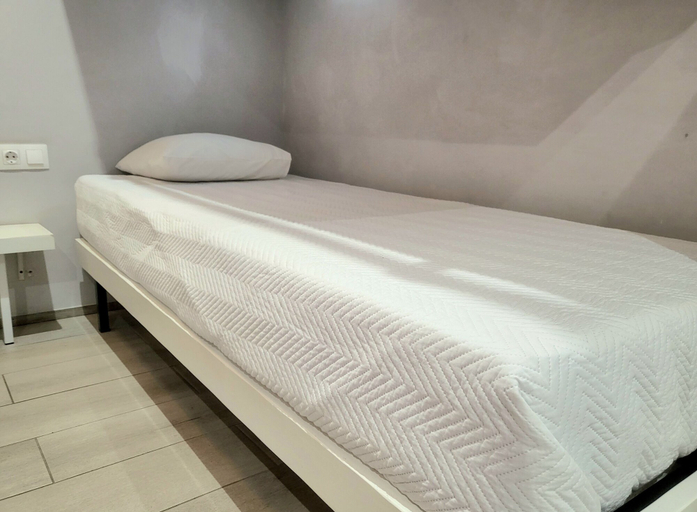 Bedroom 2, Equinaturi, Santo Tirso