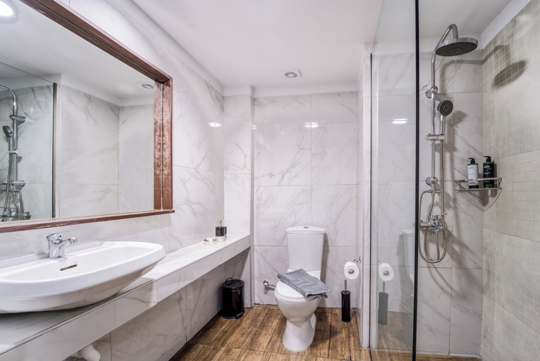 Bathroom 4, Island City Boutique Hotel, South Aegean