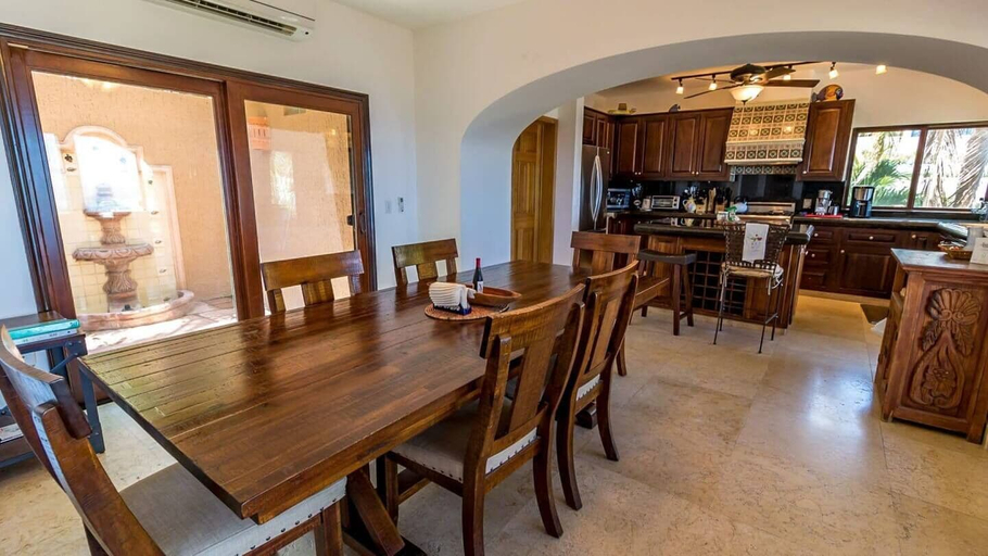 Others 4, Easy access to South Palmilla beach, La Paz