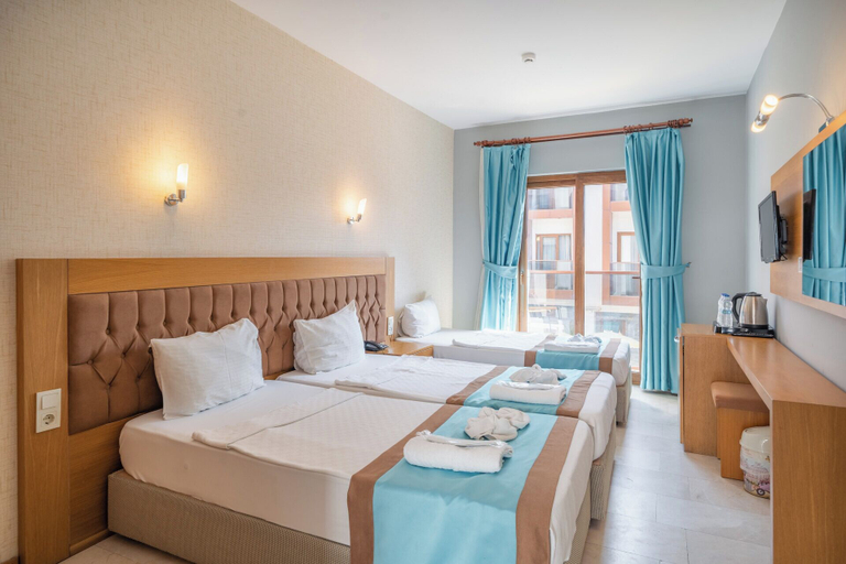 Bedroom 3, Majeste Hotel Bodrum - All Inclusive, Bodrum