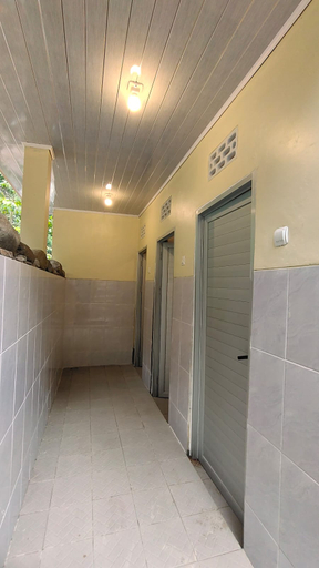 Bathroom 3, Kampung Karuhun Eco Green Park Sumedang, Sumedang