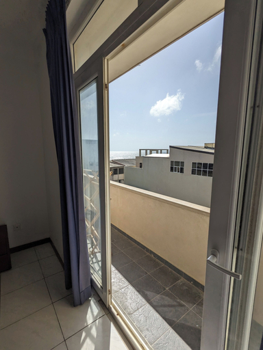 Others 5, Palmyrah Residencies, Thimbirigasyaya