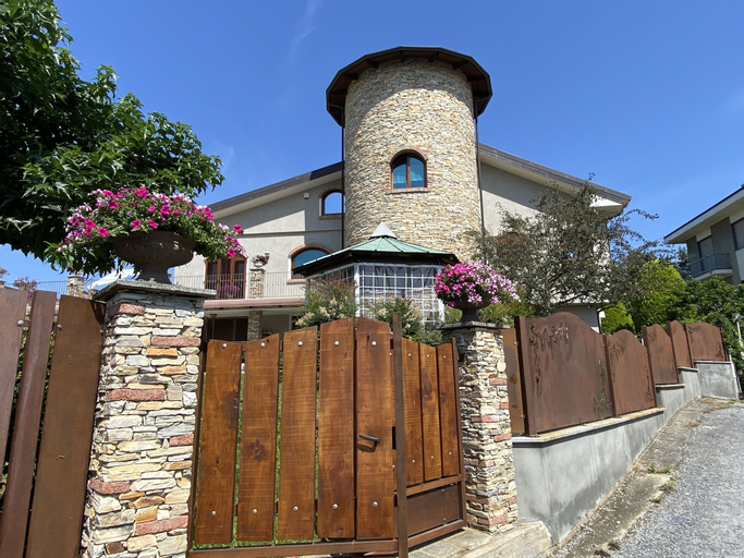 Exterior & Views 2, B&B Torre in Langa, Cuneo