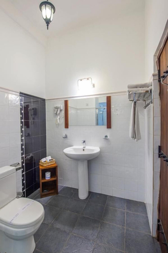 Bathroom 5, Kalu's Hideaway Udawalawe, Sevanagala