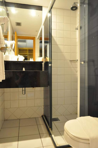 Bathroom 4, Rede Andrade Luxor Hotel, Teresina