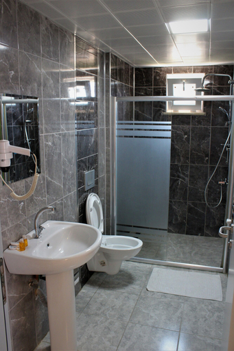 Bathroom, Kuzey Otel, Merkez