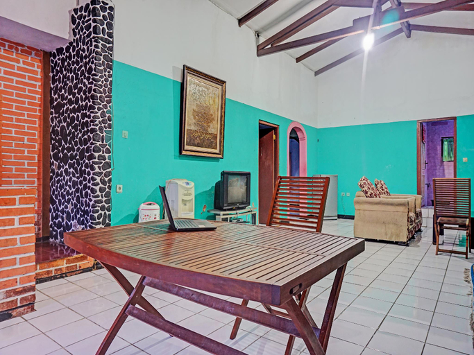 Others 5, Capital O 92867 Villa Raggal, Bogor